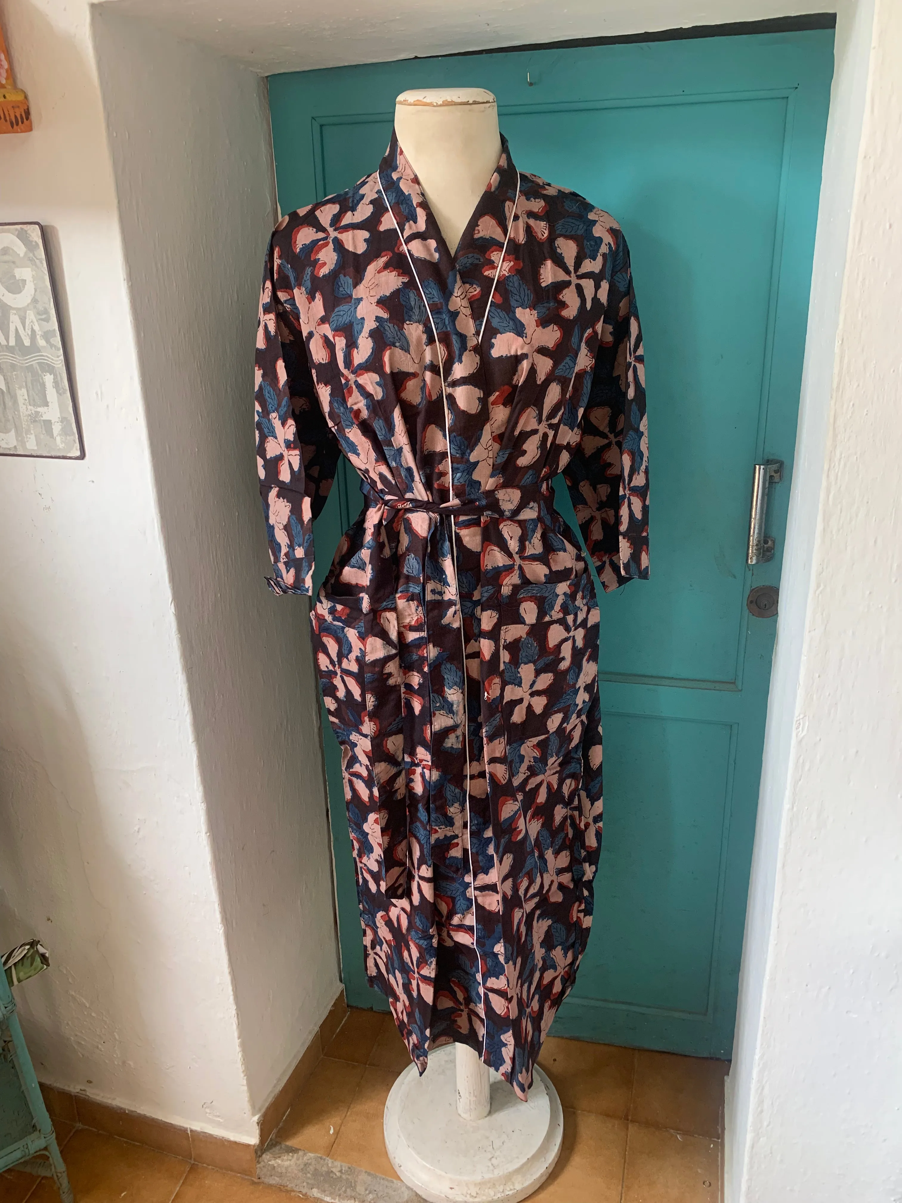 Kimono 👘 in happy block print cotton
